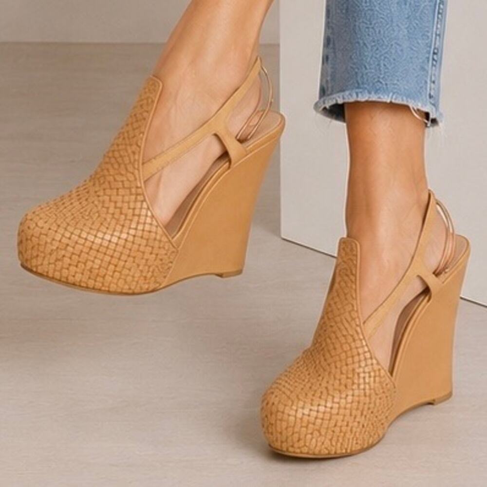 ALEJANDRO INGELMO for CHRIS BENZ | Camel Woven Leather Platform Wedges | Size 9